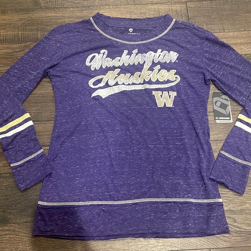 Colosseum Washington Huskies long sleeve size small